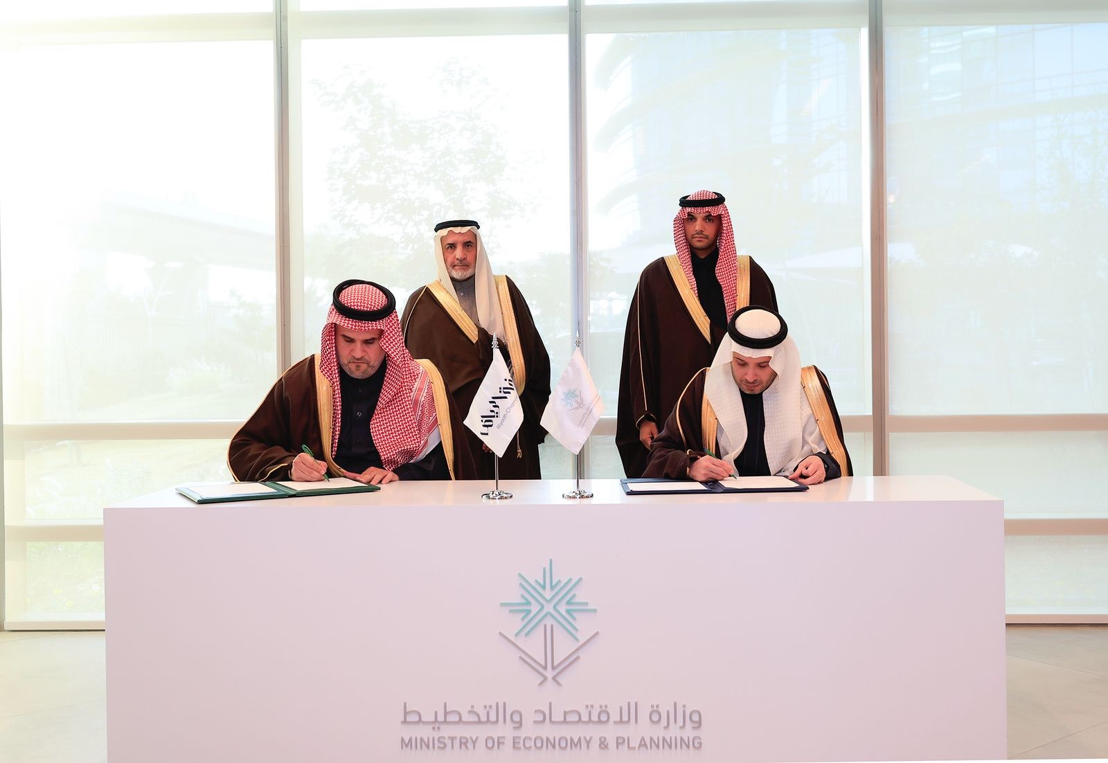 ​​His Excellency Ammar Nagadi with Abdullah Al-Obaikan, Chairman of the Riyadh Chamber